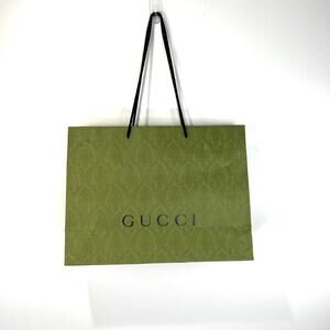 Gucci Shopping Bag Green Paper